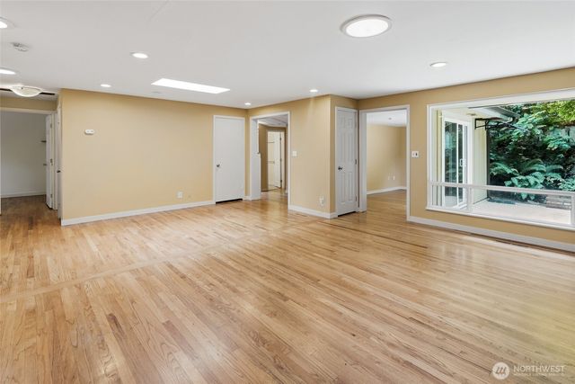 3815 NE 113th Street, Seattle, WA 98125