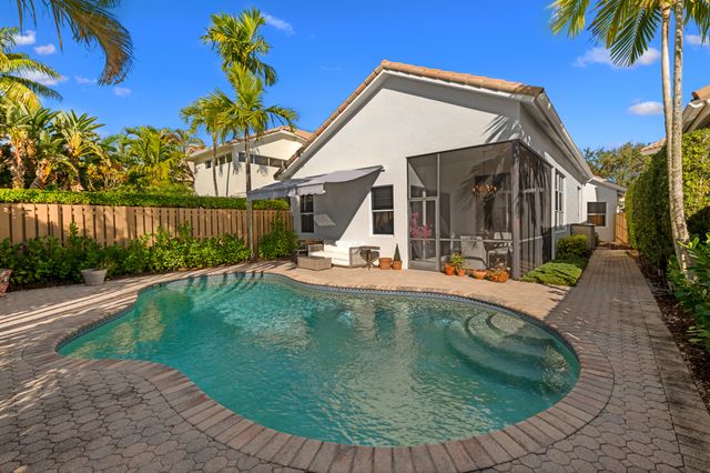 6667 NW 25th Avenue, Boca Raton, FL 33496