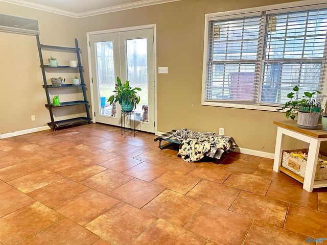 13 Oakview Court, Centre, AL 35960