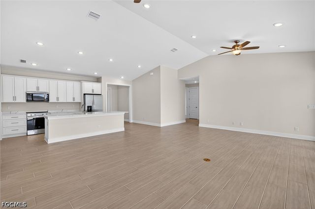 2632 SW 10th AVE, Cape Coral, FL 33914