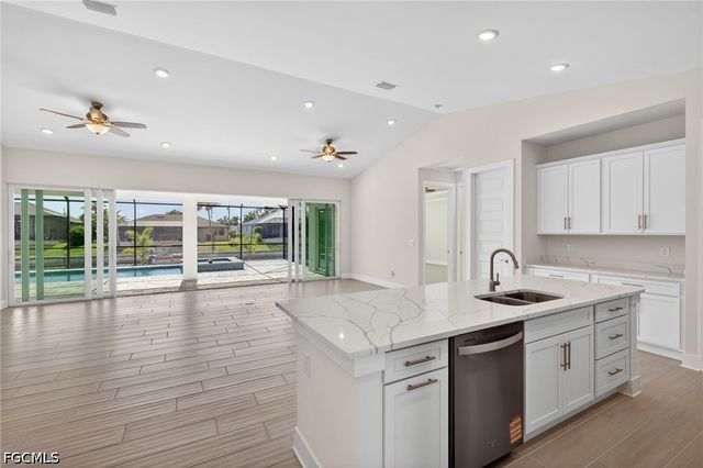 2632 SW 10th AVE, Cape Coral, FL 33914