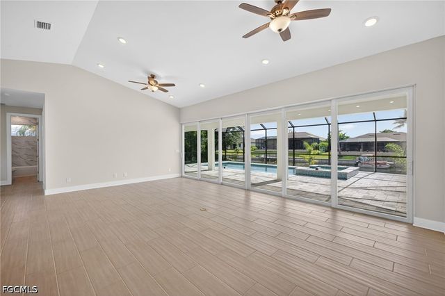 2632 SW 10th AVE, Cape Coral, FL 33914