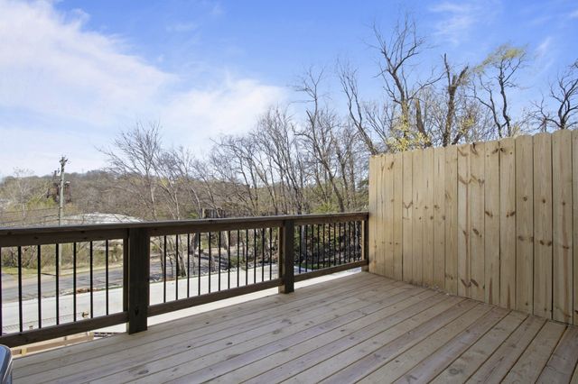 41 W High St Apt D7, Clarksville, TN 37040