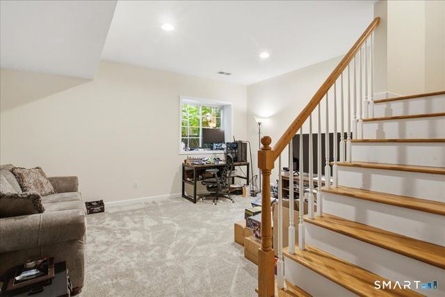 26 Maura Lane 26, Danbury, CT 06810