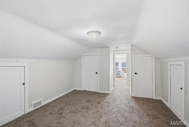 8925 Eden Avenue, St Louis, MO 63123