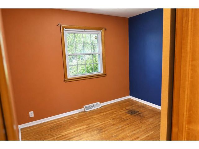 439 N 8th Street, River Falls, WI 54022