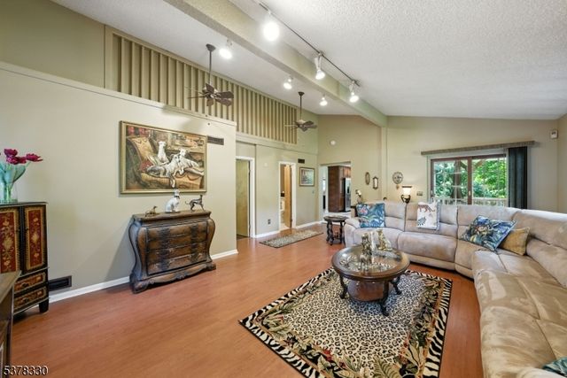 511 Burlington Rd, Freehold Twp., NJ 07728