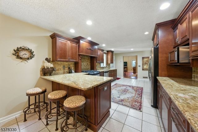 511 Burlington Rd, Freehold Twp., NJ 07728