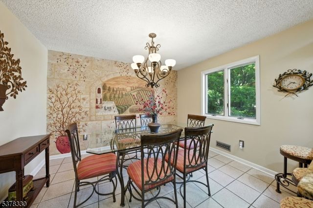 511 Burlington Rd, Freehold Twp., NJ 07728