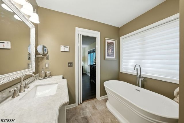 511 Burlington Rd, Freehold Twp., NJ 07728