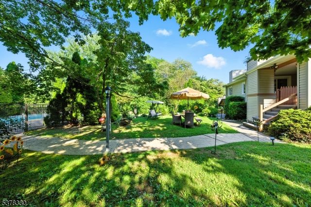 511 Burlington Rd, Freehold Twp., NJ 07728