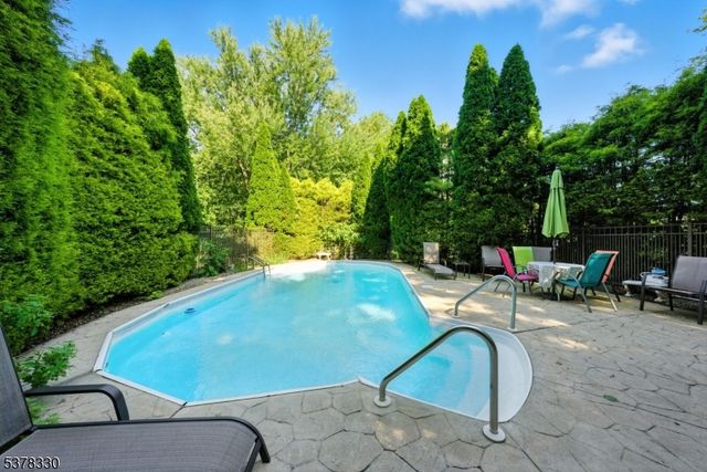 511 Burlington Rd, Freehold Twp., NJ 07728