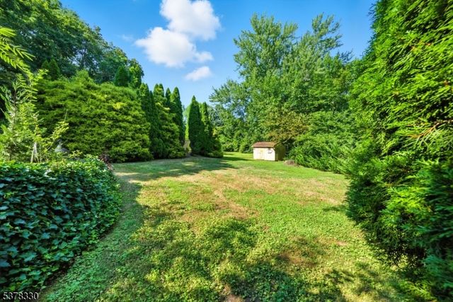 511 Burlington Rd, Freehold Twp., NJ 07728