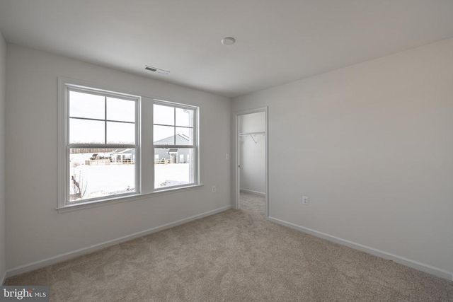 497 BAYBERRY LN, Zion Crossroads, VA 22942