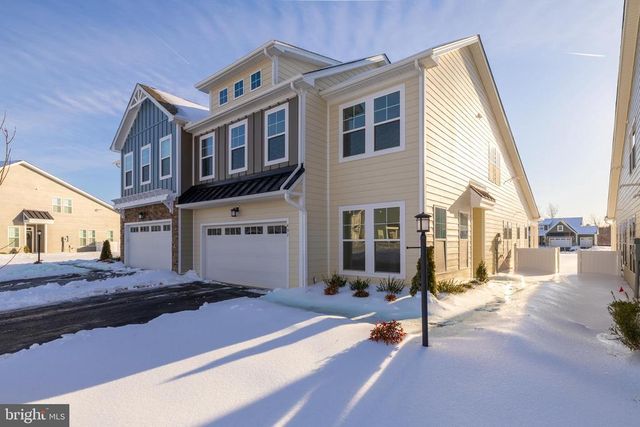 497 BAYBERRY LN, Zion Crossroads, VA 22942