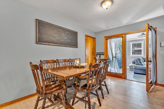 6029 Twelve Oclock Knob RD, Roanoke, VA 24018