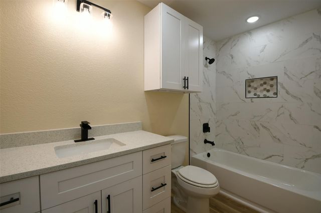 18711 Ratho Court, Conroe, TX 77306