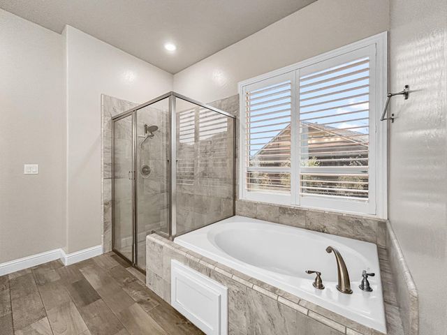 2941 Loyola Avenue, Clovis, CA 93619