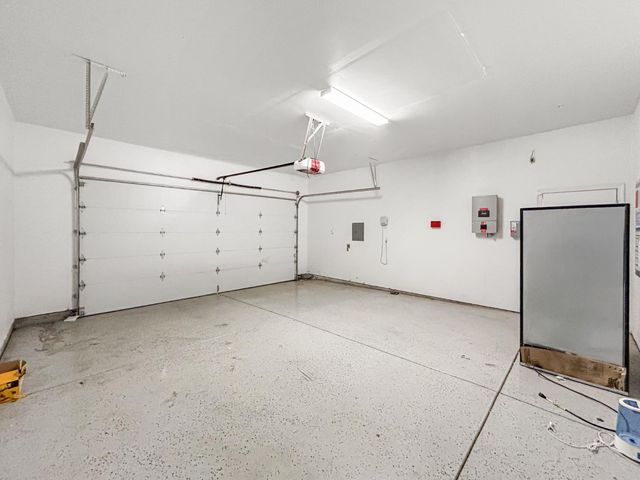 2941 Loyola Avenue, Clovis, CA 93619