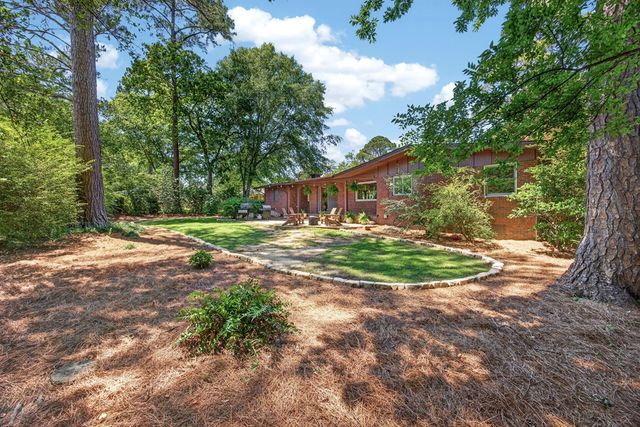 2942 Lynda Lane, Columbus, GA 31906