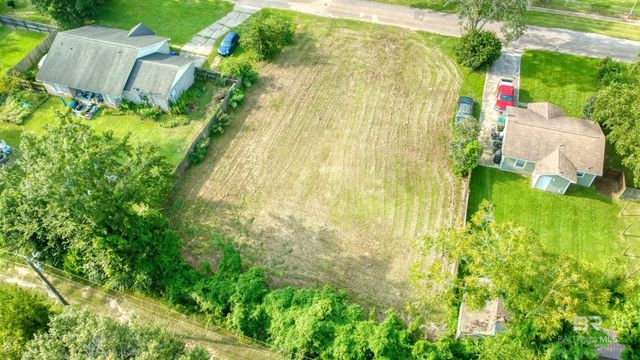 Lot 6 W Begonia Avenue, Foley, AL 36535