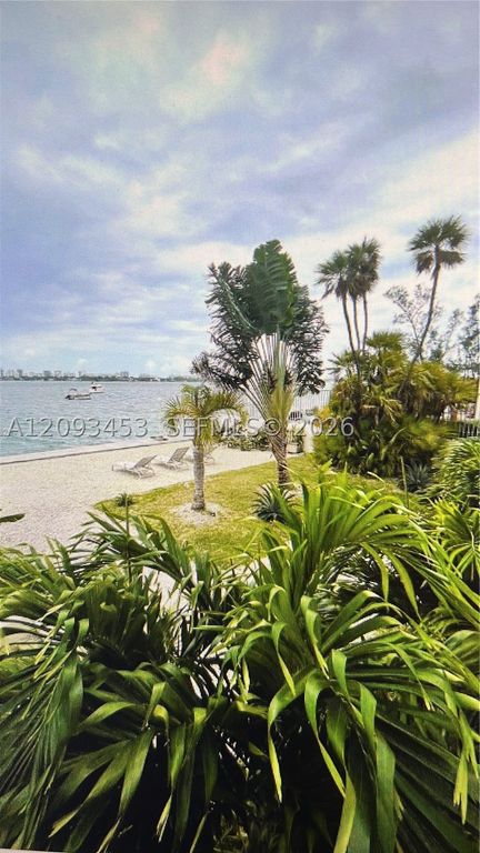 7545 E Treasure Dr 9K, North Bay Village, FL 33141