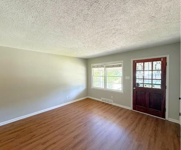 2011 LAURETTA AVE, Memphis, TN 38127