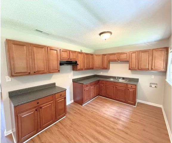 2011 LAURETTA AVE, Memphis, TN 38127