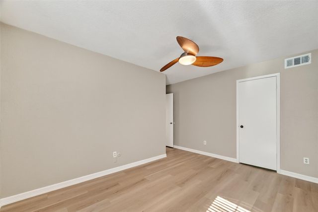 781 Country Place Drive 2054, Houston, TX 77079