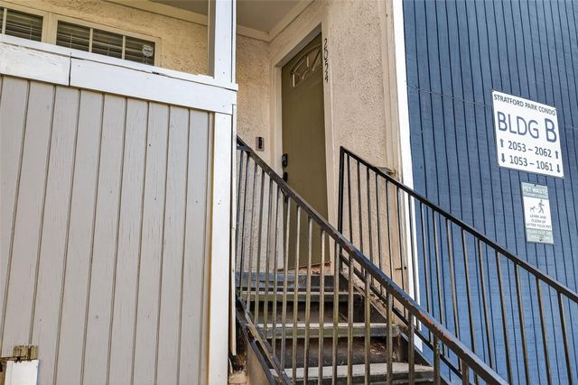 781 Country Place Drive 2054, Houston, TX 77079