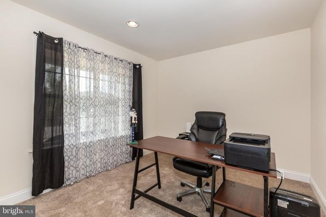 250 CALLIE DR, York, PA 17404