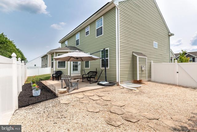 250 CALLIE DR, York, PA 17404