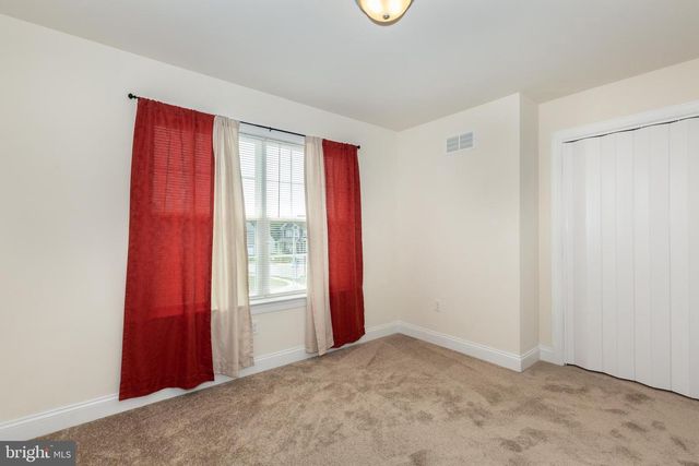 250 CALLIE DR, York, PA 17404