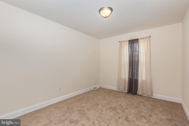 250 CALLIE DR, York, PA 17404