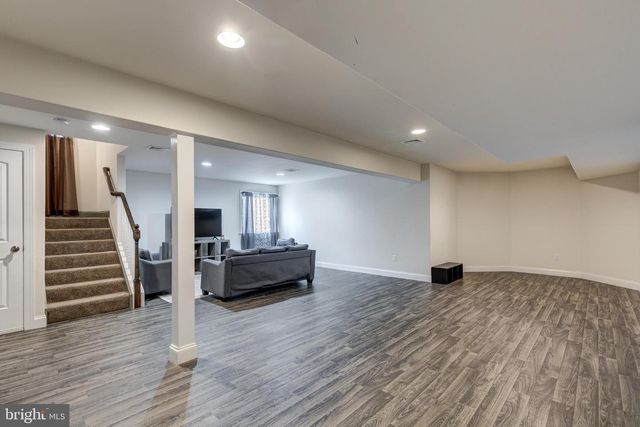 250 CALLIE DR, York, PA 17404