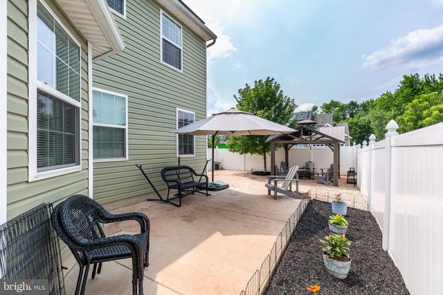 250 CALLIE DR, York, PA 17404