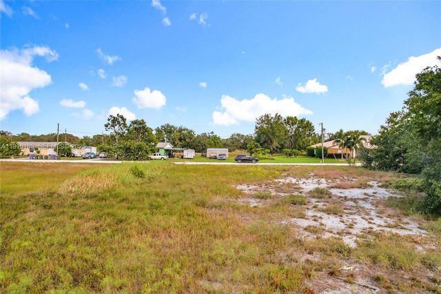 2645 W PERRY RD, Avon Park, FL 33825