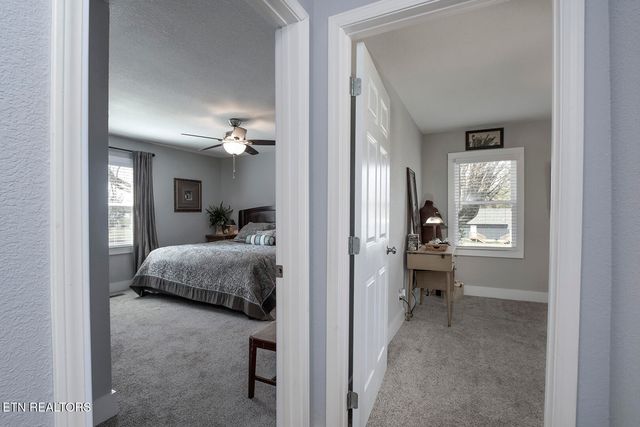 350 E Walnut St, Madisonville, TN 37354