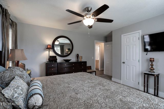 350 E Walnut St, Madisonville, TN 37354