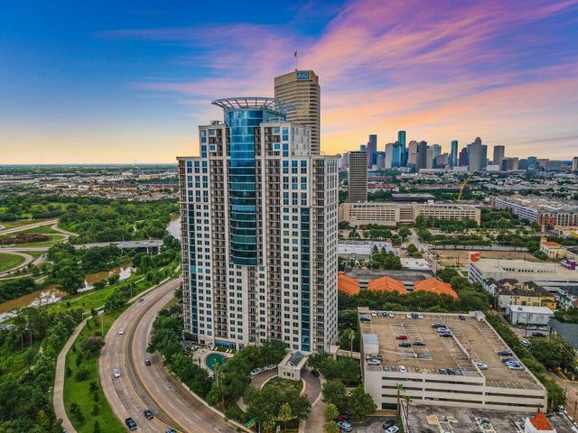 3333 Allen Parkway 801, Houston, TX 77019