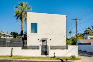 9462 N Odessa Avenue, Northridge, CA 91343