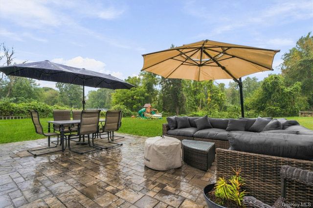 21 Pulling Road, Lagrangeville, NY 12540