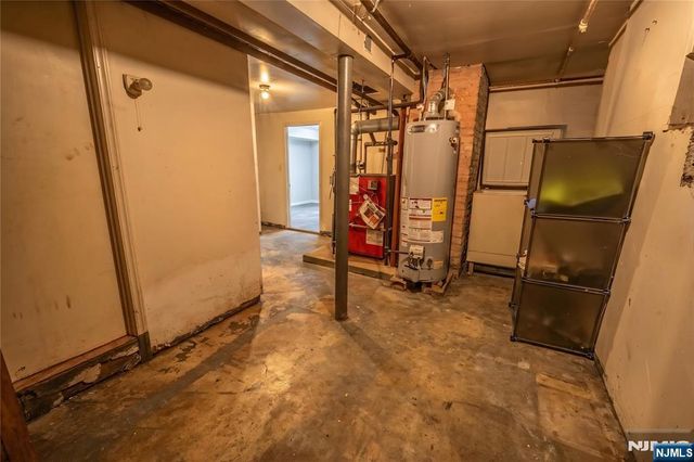 25-27 Goodwin Avenue, Newark, NJ 07112