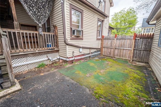 25-27 Goodwin Avenue, Newark, NJ 07112