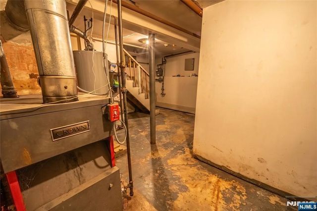 25-27 Goodwin Avenue, Newark, NJ 07112