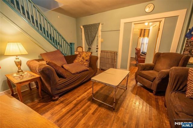 25-27 Goodwin Avenue, Newark, NJ 07112