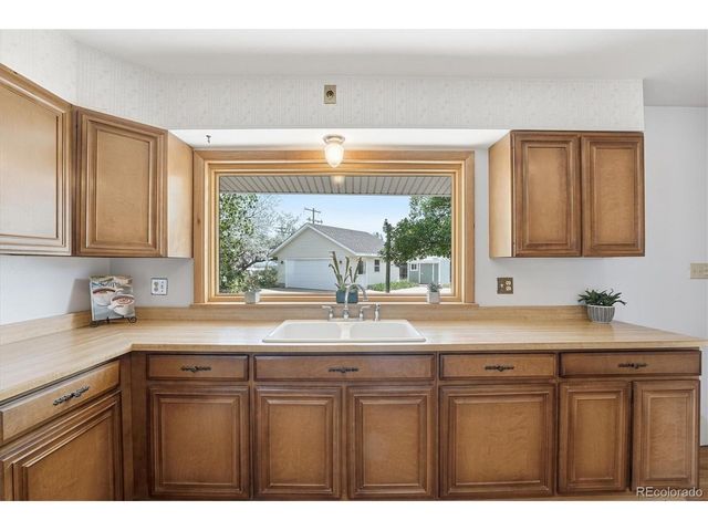 16162 Hi Land Cir, Brighton, CO 80602