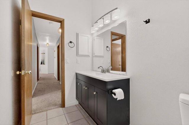 6205 Coppice Drive NW, Albuquerque, NM 87120