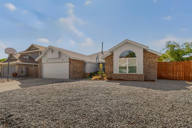 6205 Coppice Drive NW, Albuquerque, NM 87120