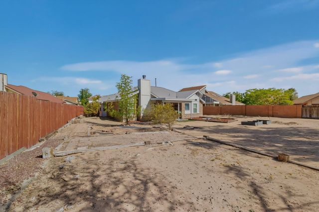 6205 Coppice Drive NW, Albuquerque, NM 87120